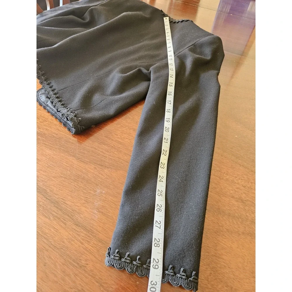 Vintage Liancarlo Black 100%‎ Wool Short Cropped Jacket Size 8 Open Front Neiman